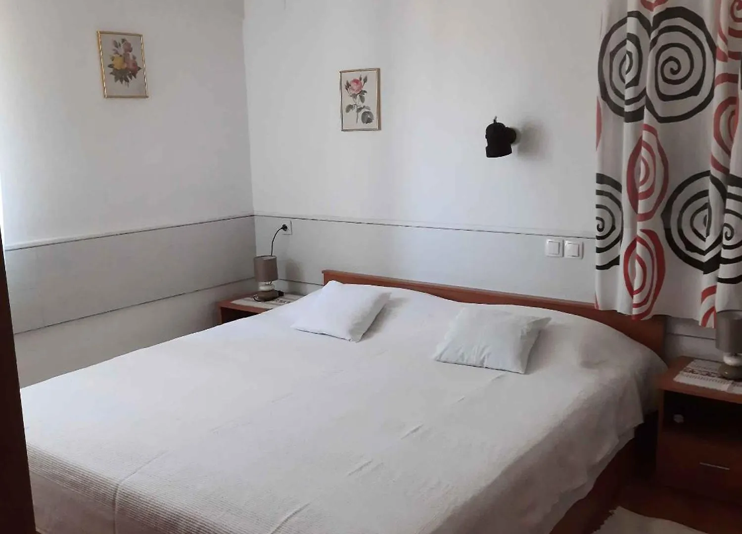 Apartment In Pula/Istrien 10835 Vintijan 0*,